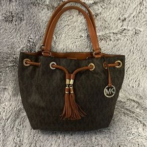 Michael Kors Logo Shoulder Bag